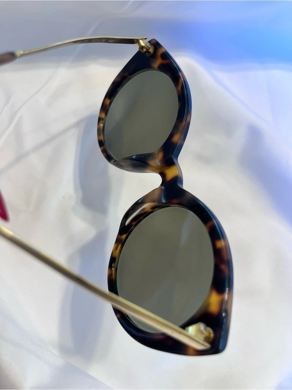 Illesteva Tortoiseshell Round Women’s Sunglasses - Brown